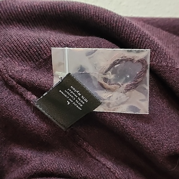 Mens Long Sleeve Sweater - Picture 4 of 5